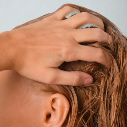 Успокаивающая маска для кожи головы RATED GREEN с маслом таману холодного отжима