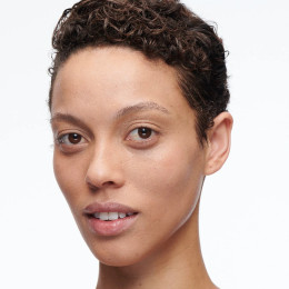 Подсвечивающий консилер Studio Radiance 24HR Luminous Lift Concealer