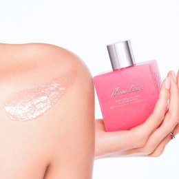 Отшелушивающее масло для тела Miss Dior Exfoliating Body Oil