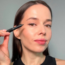 Устойчивая подводка для век Long-Wear Cream Liner Stick