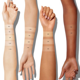 Стойкая компактная пудра для лица Diorskin Forever Natural Velvet