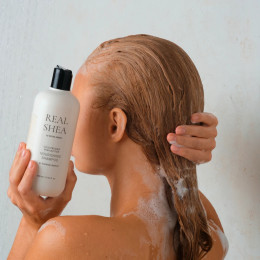 Питательный шампунь RATED GREEN с маслом ши холодного отжима