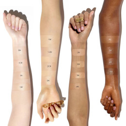 Тональный крем-сыворотка Capture Totale