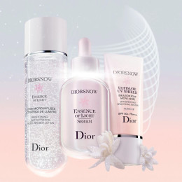 Осветляющее молочко-сыворотка Diorsnow Essence of Light Serum