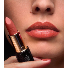 Помада Le Rouge Parfum Satin Finish