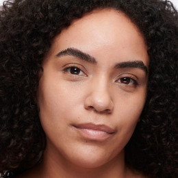 Подсвечивающий консилер Studio Radiance 24HR Luminous Lift Concealer