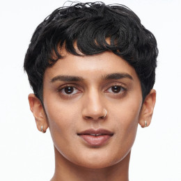 Подсвечивающий консилер Studio Radiance 24HR Luminous Lift Concealer