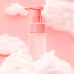 Пена для умывания лица очищающая