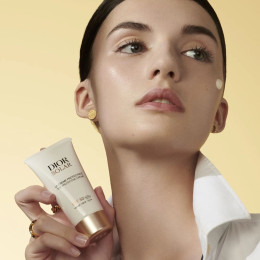 Солнцезащитный крем для лица SPF50 Dior Solar