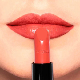 Помада для губ Perfect Color Lipstick