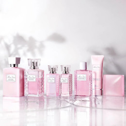 Твёрдое мыло для тела с цветочным ароматом Miss Dior