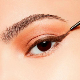 Подводка для глаз Liquidlast 24-Hour Waterproof Liner